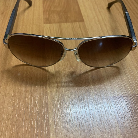Chanel sunglasses, used condition, silver . - Picture 5 of 14